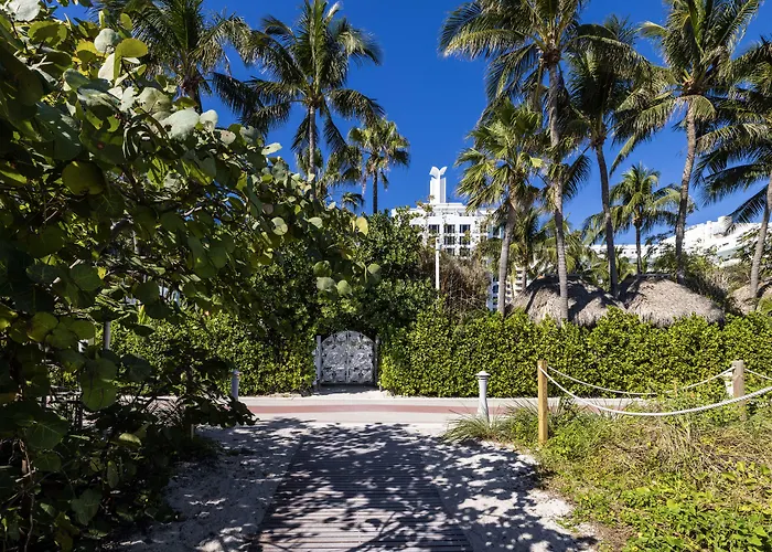 The Palms Hotel & Spa